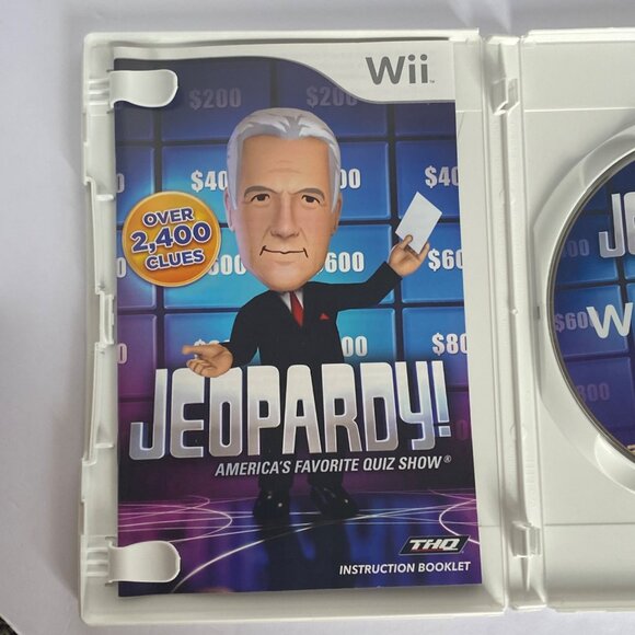 Nintendo Wii Jeopardy! Game Alex Trebeck THQ 2010 Over 2400 Clues Everyone - Picture 7 of 7